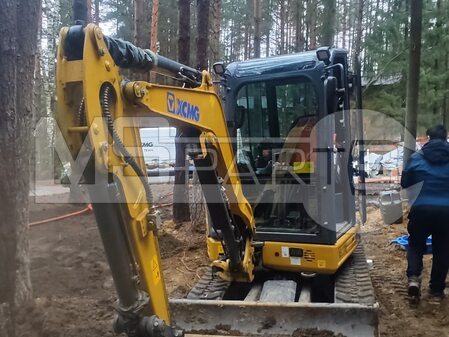 Техническое обслуживание экскаватора XCMG XE27U - 1