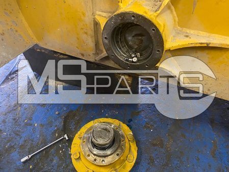 Ремонт полуоси ступицы погрузчика XCMG XC740RU - 3