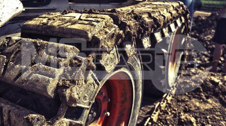 Фото: Накидные гусеницы MCLAREN RUBBER OTT 10