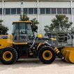 Фото: Фронтальный погрузчик XCMG LW300FN - 17