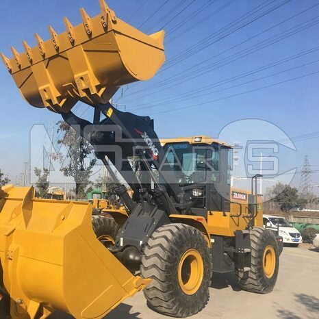 Фото: Крупногабаритный фронтальный погрузчик Фронтальный погрузчик XCMG ZL50GN
