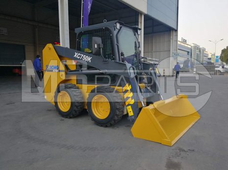 Фото: Мини-погрузчик Мини-погрузчик XCMG XC750K
