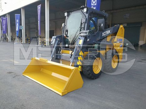 Фото: Мини-погрузчик Мини-погрузчик XCMG XC750K