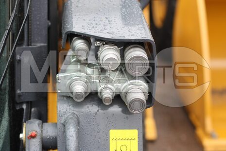 Фото: Мини-погрузчик Мини-погрузчик XCMG XC770RU