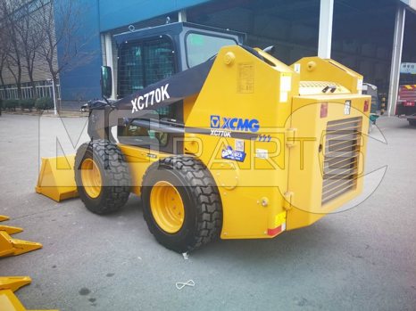 Фото: Мини-погрузчик Мини-погрузчик XCMG XC770RU