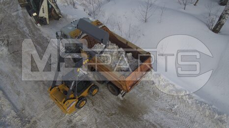 Фото: Ковш высокой выгрузки на мини-погрузчик