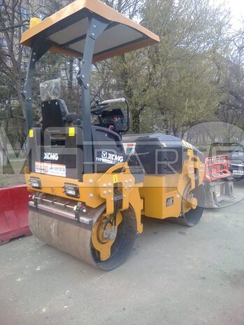 Фото: Каток XCMG XMR403