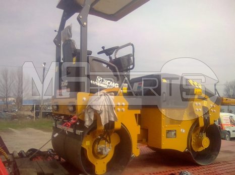 Фото: Каток XCMG XMR403
