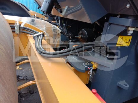Фото: Каток грунтовый XCMG XS163J