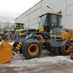 Фото: Фронтальный погрузчик LW300KN  XUG0300KHLCB13387 - 0