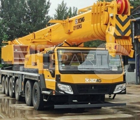 Фото: Шоссейный автокран XCMG QY100КS