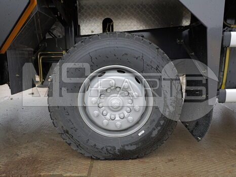 Фото: Кран XCMG XCT25L4_S
