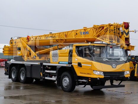 Фото: Кран XCMG XCT25L4_S
