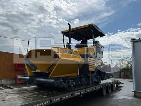 Фото: Асфальтоукладчик XCMG RP603