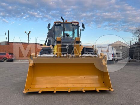 Фото: Экскаватор-погрузчик Экскаватор-погрузчик XCMG XC8-S3570