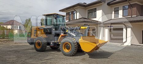 Фото: Крупногабаритный фронтальный погрузчик Фронтальный погрузчик XCMG XC938