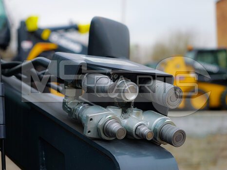 Фото: Мини-погрузчик Мини-погрузчик XCMG SV790RU