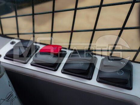 Фото: Мини-погрузчик Мини-погрузчик XCMG SV790RU