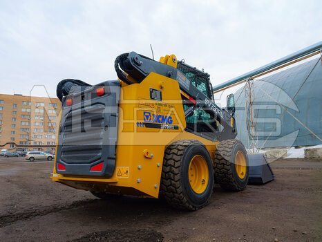 Фото: Мини-погрузчик Мини-погрузчик XCMG SV790RU