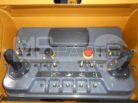 Фото: Подъемник XCMG XGA16K
