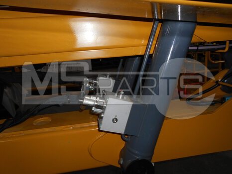 Фото: Подъемник XCMG XGA16K