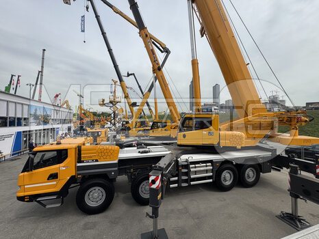 Фото: Автокран XCMG XCT100_S