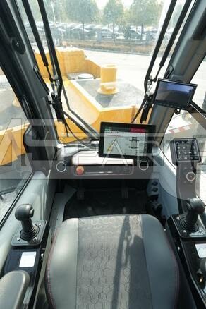 Фото: Кран XCMG XCT130G7-1S
