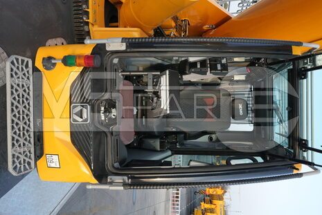 Фото: Вседорожный автокран XCMG XCA200G7-1S