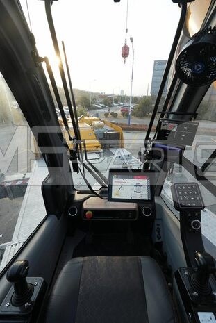 Фото: Вседорожный автокран XCMG XCA200G7-1S