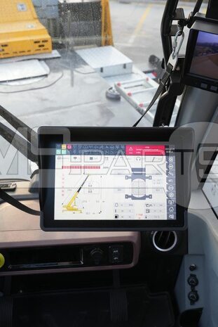 Фото: Вседорожный автокран XCMG XCA200G7-1S