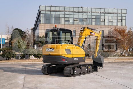 Фото: Мини-экскаватор XCMG XE60G