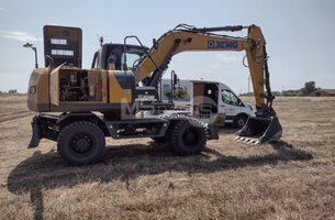 Первое ТО на экскаваторе XCMG XE150WD - 1