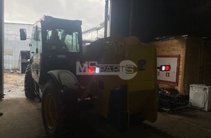 Предпродажная подготовка телескопического погрузчика XCMG XC6-3514K - 3