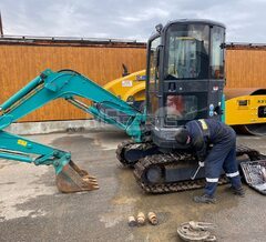 Ремонт мини-экскаватора Kobelco SK30SR