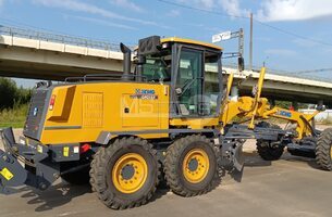 Автогрейдер XCMG GR215A в наличии! - 1