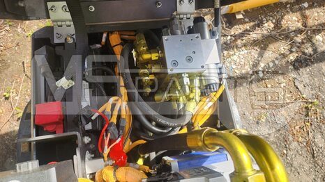 Фото: Траншейный уплотнитель XCMG XTG85