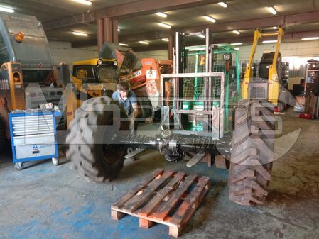 Ремонт телескопического погрузчика Bobcat - 1