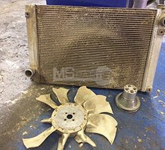 Ремонт мини-погрузчика Case SR175