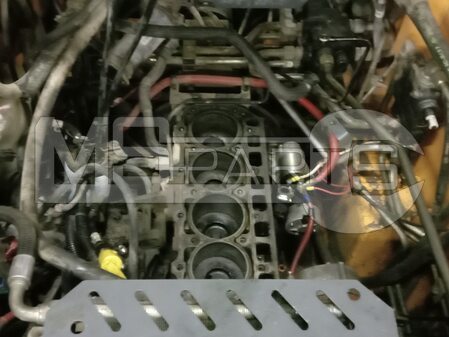 Замена прокладки ГБЦ двигателя Yanmar 4TNV98 на Mustang 3300V - 6