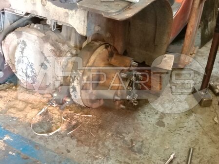 Замена колодок и пальцев мачты вилочного погрузчика Toyota - 2