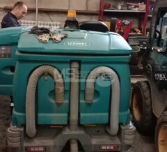 Ремонт ДВС Kubota V1505 уборочной машины Tennant