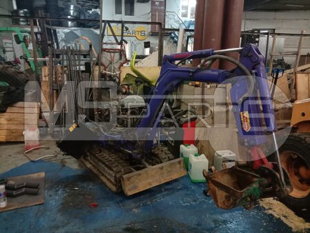 Ремонт двигателя Honda мини-экскаватора Komatsu - 3