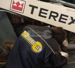 Ремонт экскаватора-погрузчика Terex 825