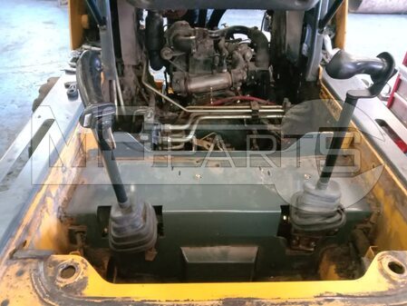 Сервис американского погрузчика Gehl R220 - 11