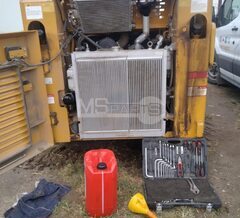 Техническое обслуживание мини-погрузчика XCMG XC760K