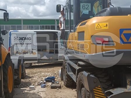 ТО колесного экскаватора XCMG XE180WD и мини-экскаватора XCMG XE35U - 2