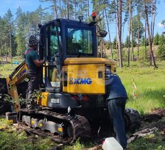 Техническое обслуживание гидравлического экскаватора XCMG XE55U