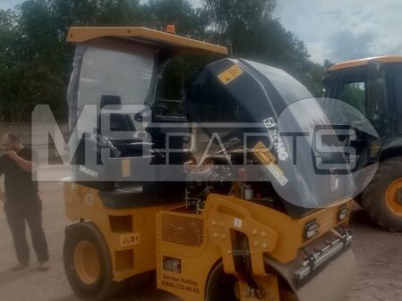 Техническое обслуживание дорожного катка XCMG XMR403VT - 2