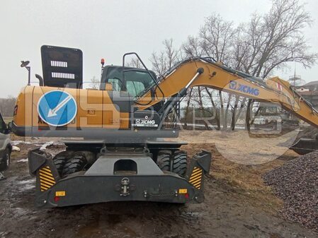 Техническое обслуживание экскаватора гидравлического XCMG XE180WD - 4