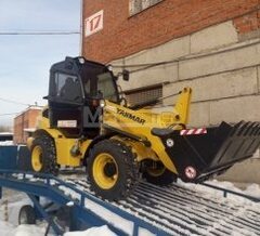 Фронтальный погрузчик Yanmar V8 отправился в Волгоград